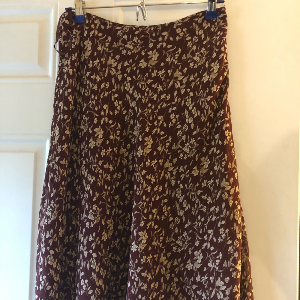 Nine West Midi flower skirt